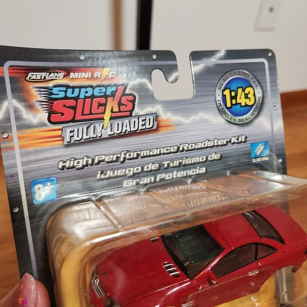 SUPER SLICKS Fully Loaded Mercedes-Benz SL55 Roadster Kit, Scale 1:43